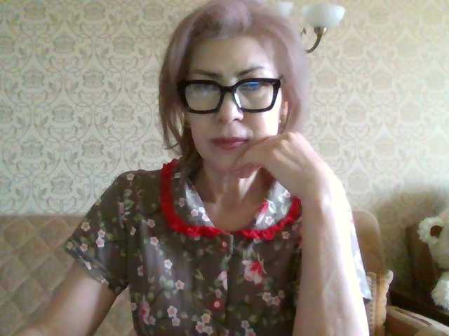 Elegant00Lady live cam on BongaCams