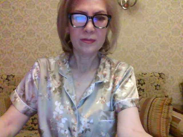 Elegant00Lady live cam on BongaCams