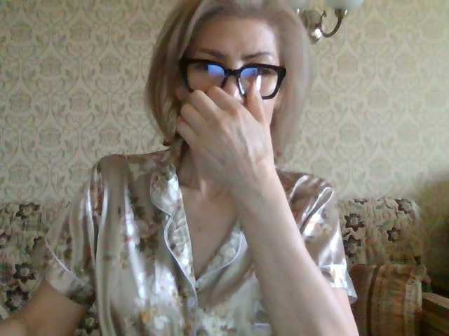 Elegant00Lady