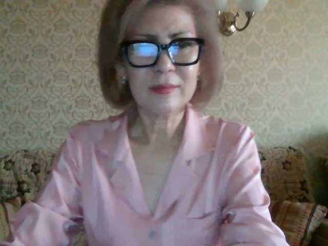 ElegantLady00 live cam on BongaCams