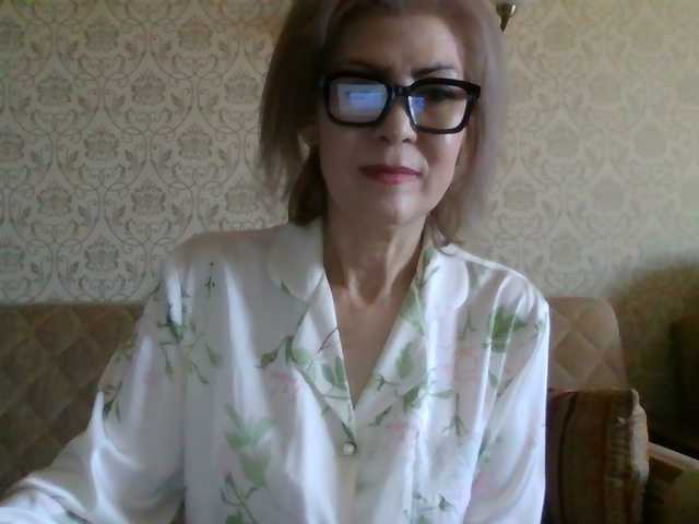 Elegant00Lady