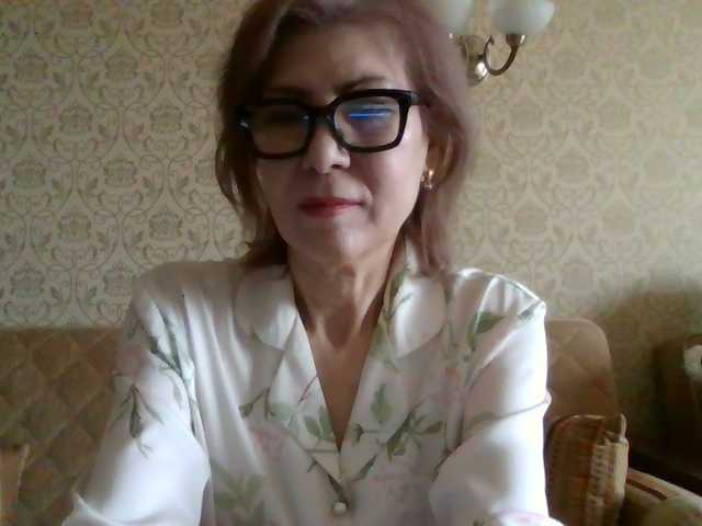 Elegant00Lady's BongaCams show and profile