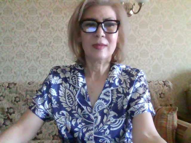 Elegant00Lady