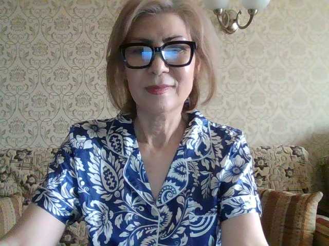 Elegant00Lady