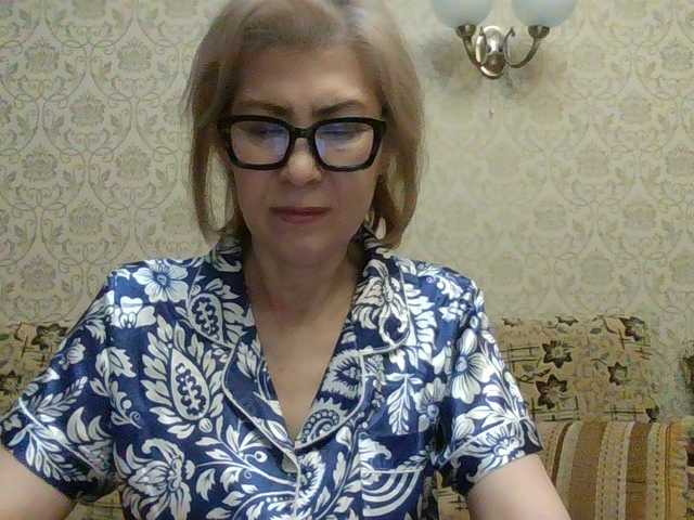 Elegant00Lady live cam on BongaCams