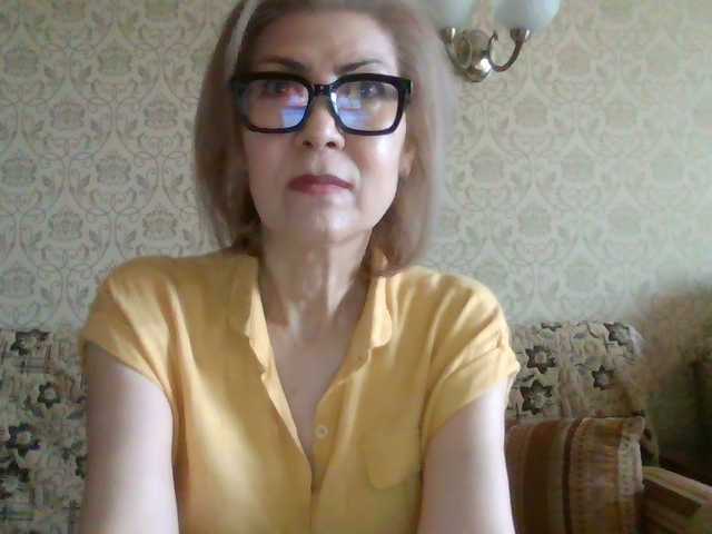 Elegant00Lady