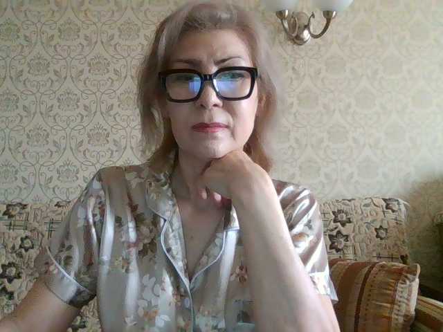 Elegant00Lady live cam on BongaCams