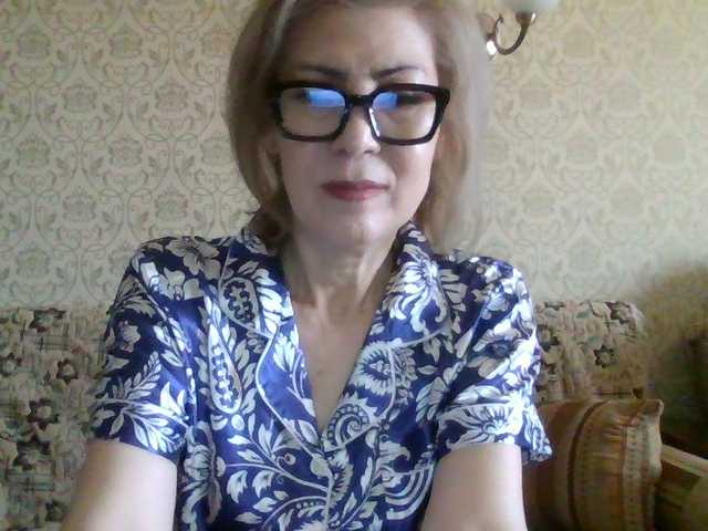 ElegantLady00 live webcam show