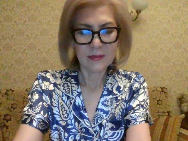 Elegant00Lady live cam on BongaCams