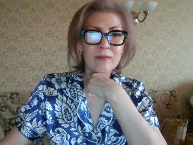 Elegant00Lady