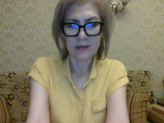 Elegant00Lady