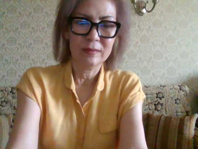 Elegant00Lady