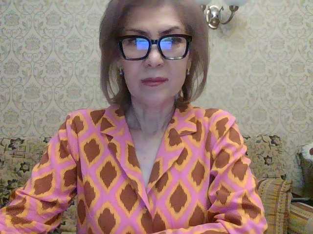 Elegant00Lady live cam on BongaCams