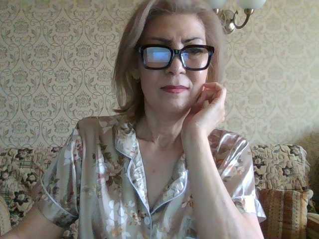 Elegant00Lady
