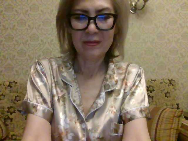 Elegant00Lady