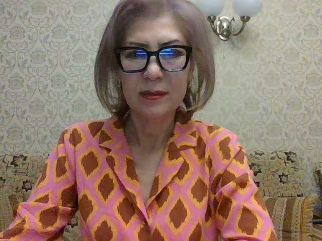 Elegant00Lady live cam on BongaCams