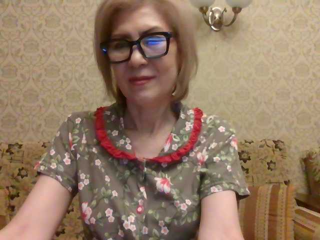 Elegant00Lady