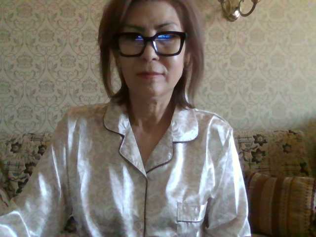 Elegant00Lady live cam on BongaCams