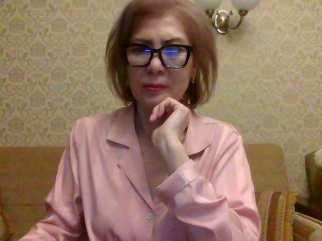 Elegant00Lady