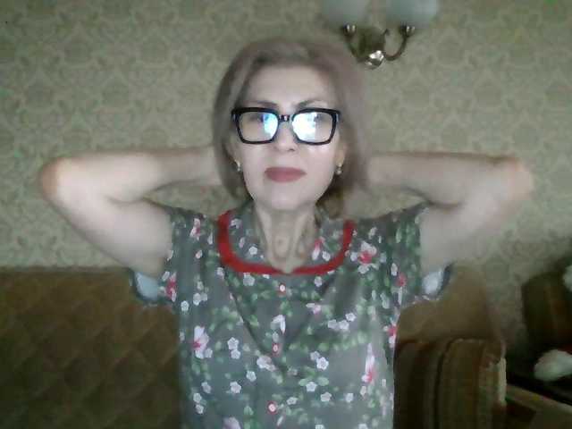 Elegant00Lady
