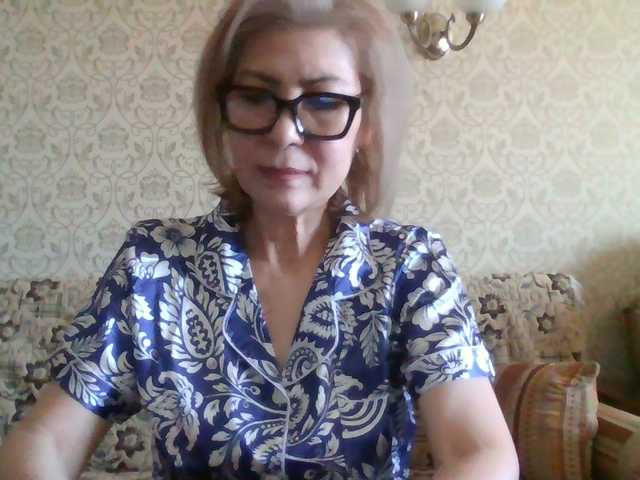 Elegant00Lady