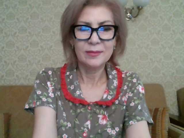 Elegant00Lady