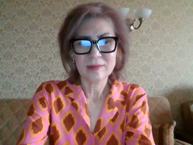 Elegant00Lady's BongaCams show and profile