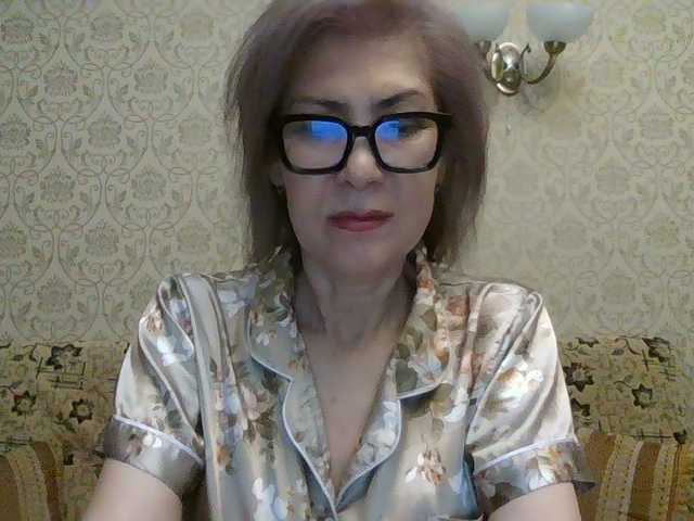 Elegant00Lady live cam on BongaCams