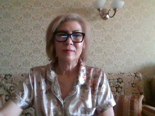 Elegant00Lady live cam on BongaCams