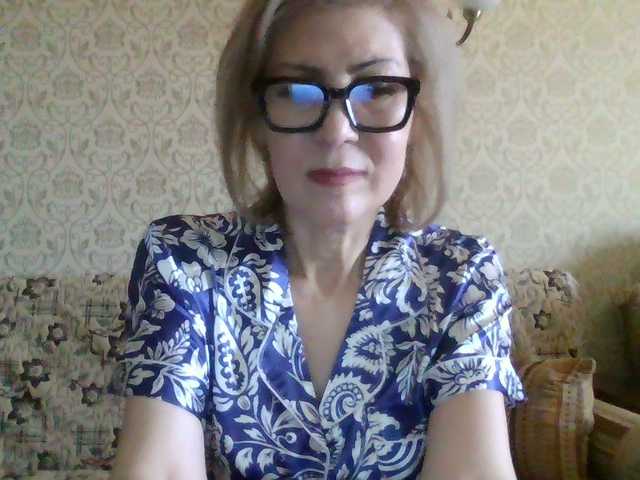 ElegantLady00 live webcam show