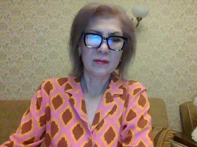 elegant00lady cam belle