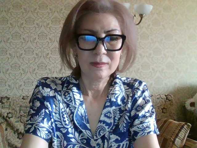Elegant00Lady