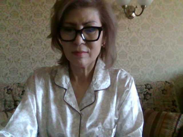Elegant00Lady