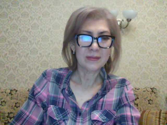 Elegant00Lady