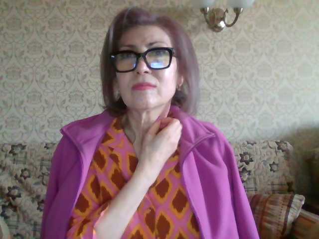 Elegant00Lady
