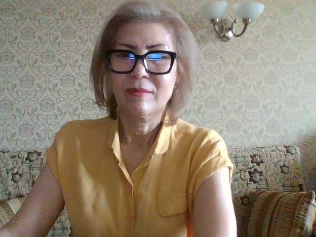Elegant00Lady