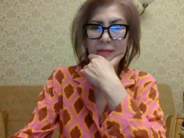 Elegant00Lady's BongaCams show and profile