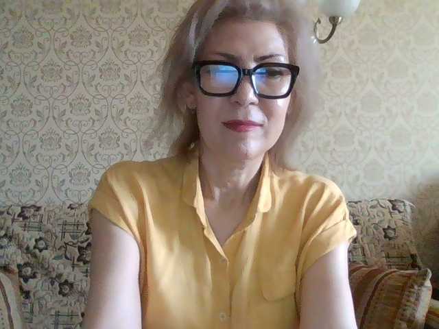 Elegant00Lady live cam on BongaCams