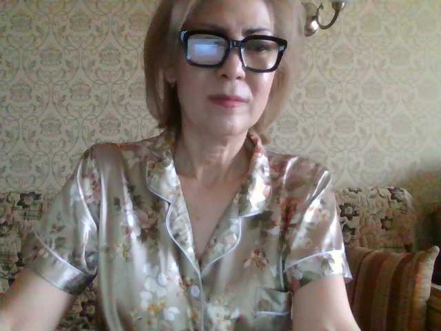 Elegant00Lady
