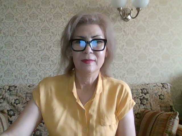 Elegant00Lady