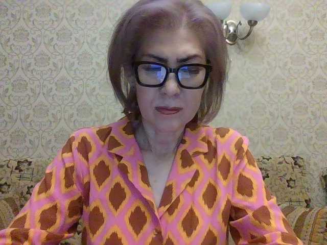 Elegant00Lady live cam on BongaCams
