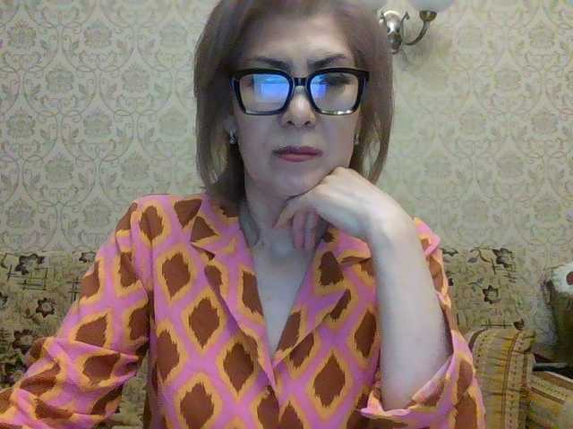 Elegant00Lady