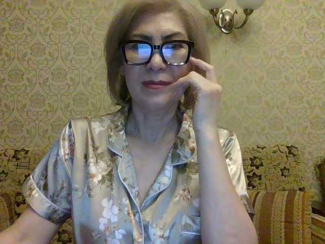 Elegant00Lady
