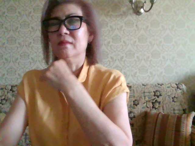 Elegant00Lady live cam on BongaCams
