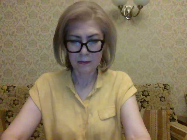 Elegant00Lady live cam on BongaCams