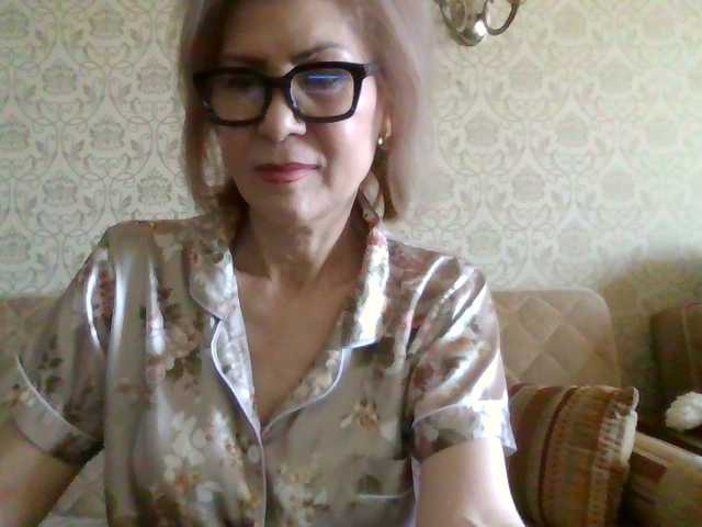 ElegantLady00 webcam