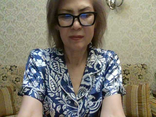 Elegant00Lady live cam on BongaCams