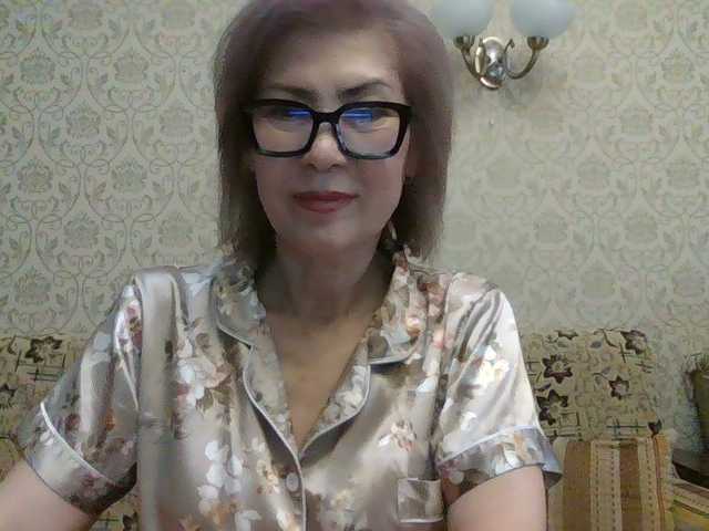 Elegant00Lady live cam on BongaCams