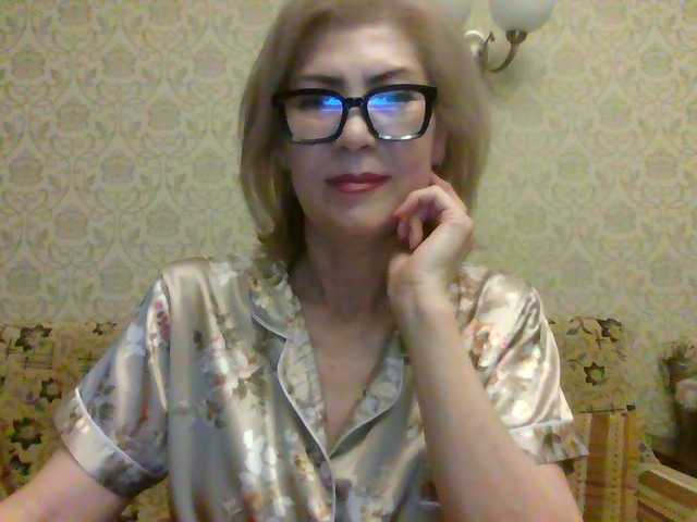 Elegant00Lady
