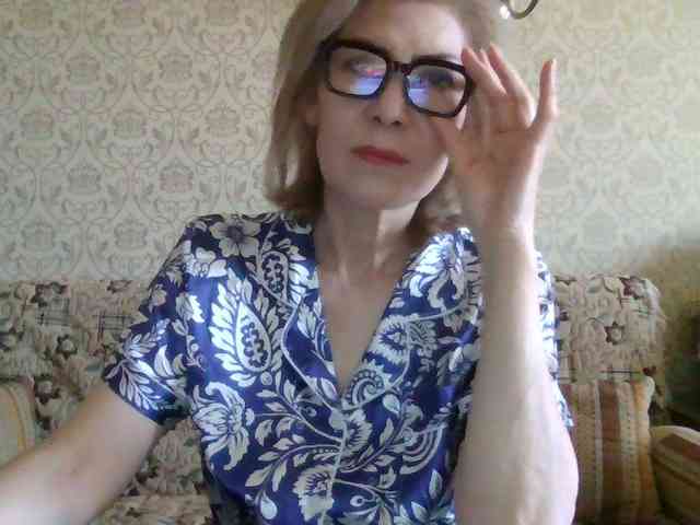 ElegantLady00 webcam